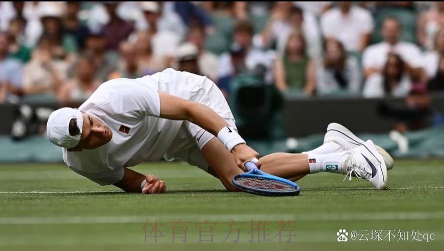 TA:居勒尔仍在进行单独训练 他无法出战本轮联赛 TA:居勒尔仍在进行单独训练 他无法出战本轮联赛